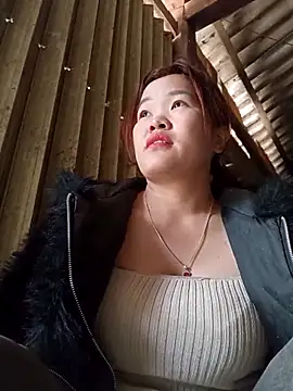 sukabae00 online show from 10, 3, 2026