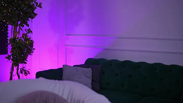 SiennaRuh online show from 25, 4, 2026