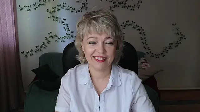 Snapshot of Rosette_Pricky chatting on 3, 6, 2026 Rosette Pricky online show from 3, 6, 2026