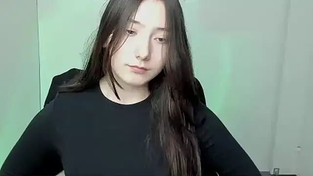 Snapshot of ScarlettVibe_ chatting on 10, 10, 2025 ScarlettVibe online show from 10, 10, 2025