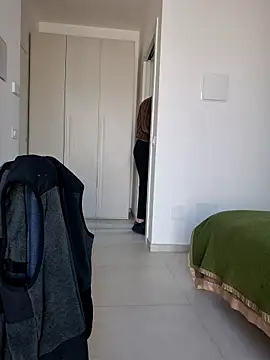 Snapshot of mrlyuis chatting on 23, 2, 2026 mrlyuis online show from 23, 2, 2026