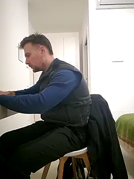 Snapshot of mrlyuis chatting on 27, 2, 2026 mrlyuis online show from 27, 2, 2026