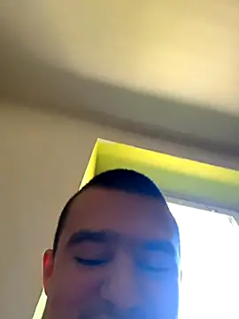 Snapshot of pussyhunter323557 chatting on 3, 10, 2025 pussyhunter323557 online show from 3, 10, 2025