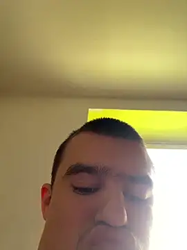 Snapshot of pussyhunter323557 chatting on 11, 10, 2025 pussyhunter323557 online show from 11, 10, 2025