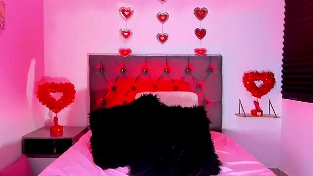 SagiraBelle online show from 14, 2, 2026