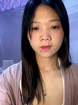 Snapshot of thaoyeuuu chatting on 19, 9, 2025 thaoyeuuu online show from 19, 9, 2025