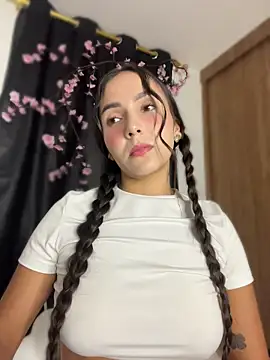 Snapshot of Scarlett05 chatting on 17, 7, 2026 Scarlett05 online show from 17, 7, 2026