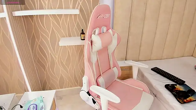 Snapshot of abby_swith41 chatting on 11, 11, 2025 abby swith41 online show from 11, 11, 2025