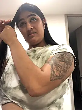 Snapshot of Miia_Parker chatting on 19, 11, 2025 Miia Parker online show from 19, 11, 2025