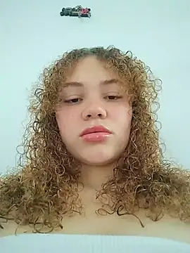 SirenRouge 69 online show from 15, 1, 2026