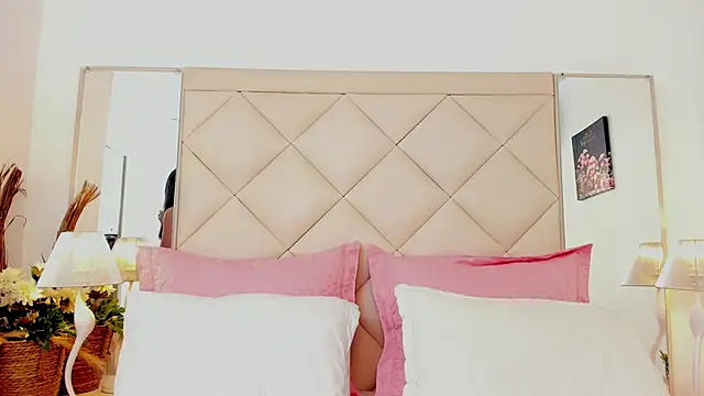 Snapshot of LuciaBenett_ chatting on 18, 1, 2026 LuciaBenett online show from 18, 1, 2026