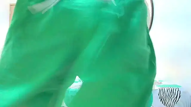 BEAUTY BOYS1 online show from 24, 11, 2025