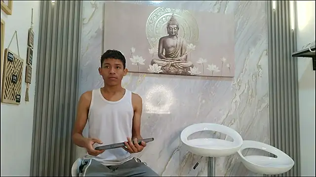 BEAUTY BOYS1 online show from 8, 2, 2026