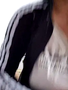 Snapshot of KamillaSpencer chatting on 2, 2, 2026 KamillaSpencer online show from 2, 2, 2026