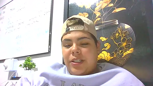 Hailey Curvy online show from 26, 9, 2025