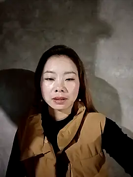 Snapshot of milo123-xx chatting on 2, 2, 2026 milo123-xx online show from 2, 2, 2026