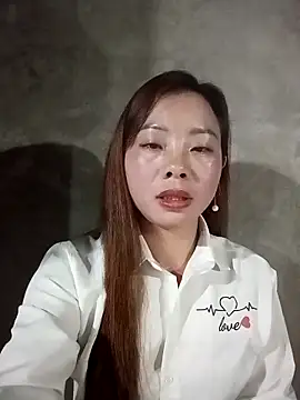 Snapshot of milo123-xx chatting on 18, 2, 2026 milo123-xx online show from 18, 2, 2026