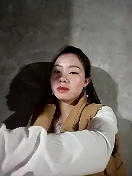 Snapshot of milo123-xx chatting on 19, 2, 2026 milo123-xx online show from 19, 2, 2026