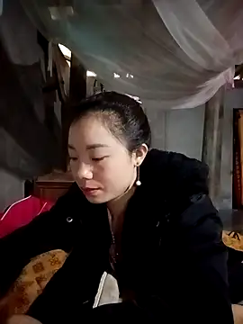 Snapshot of milo123-xx chatting on 15, 3, 2026 milo123-xx online show from 15, 3, 2026