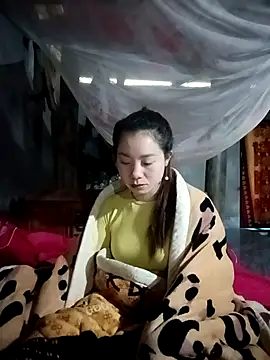 Snapshot of milo123-xx chatting on 16, 3, 2026 milo123-xx online show from 16, 3, 2026