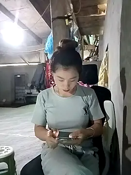 Snapshot of milo123-xx chatting on 18, 3, 2026 milo123-xx online show from 18, 3, 2026