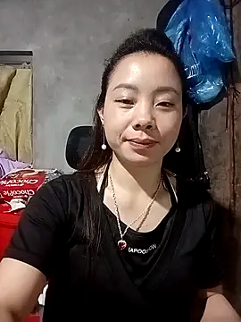 Snapshot of milo123-xx chatting on 28, 3, 2026 milo123-xx online show from 28, 3, 2026