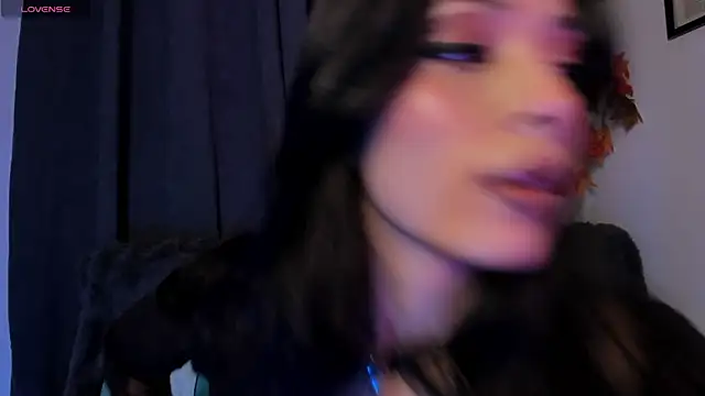 Seraphine hell online show from 31, 3, 2026