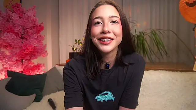 EviaRabasca online show from 24, 10, 2025