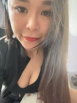 Snapshot of penny996 chatting on 18, 11, 2025 penny996 online show from 18, 11, 2025