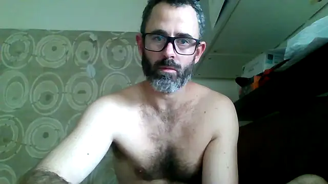 Snapshot of whatYwantMorrre chatting on 16, 11, 2025 whatYwantMorrre online show from 16, 11, 2025