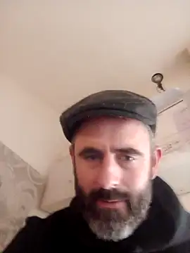 Snapshot of whatYwantMorrre chatting on 17, 11, 2025 whatYwantMorrre online show from 17, 11, 2025