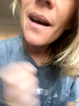 MissMolly 4U online show from 4, 10, 2025