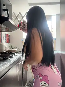 BrendaCrean online show from 17, 2, 2025