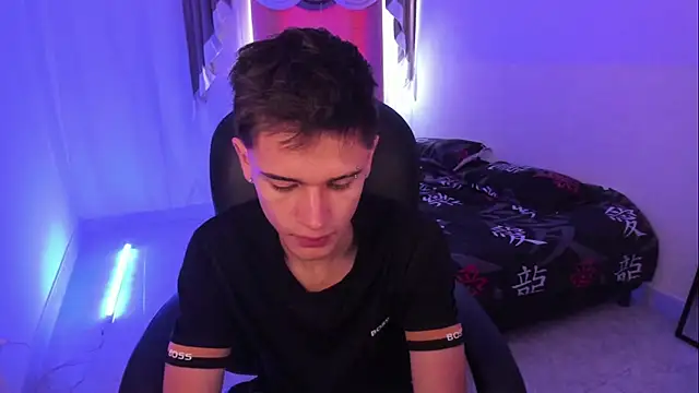 Aron Boyy online show from 1, 12, 2025