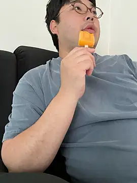 Snapshot of gayfucuxuc chatting on 23, 9, 2025 gayfucuxuc online show from 23, 9, 2025