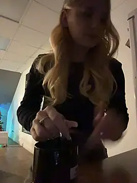 Sky Cutie online show from 7, 2, 2026