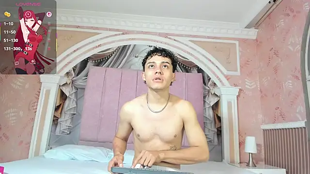 Dani rivass online show from 10, 10, 2025