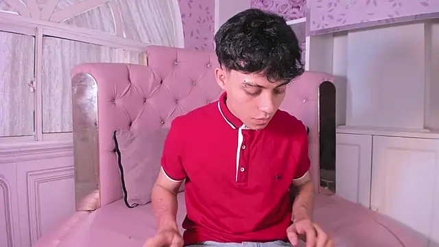 Dani rivass online show from 15, 12, 2025