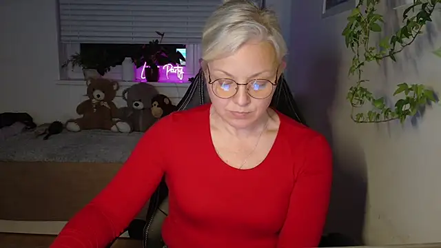 Linsy Kim online show from 20, 3, 2026