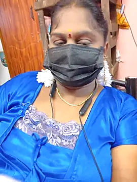 Snapshot of bakyasree143 chatting on 24, 9, 2025 bakyasree143 online show from 24, 9, 2025