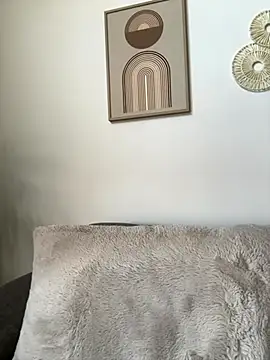 stelli 99 online show from 2, 12, 2025