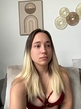 stelli 99 online show from 3, 12, 2025