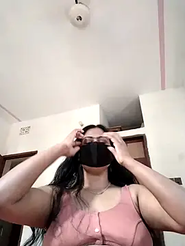 Snapshot of Neha-37 chatting on 12, 10, 2025 Neha-37 online show from 12, 10, 2025