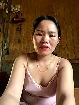 Snapshot of Han_Han20 chatting on 13, 9, 2025 Han Han20 online show from 13, 9, 2025