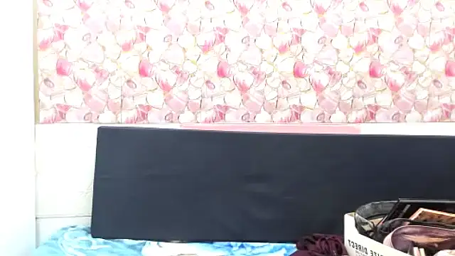 Snapshot of indianmystica694u chatting on 10, 9, 2025 indianmystica694u online show from 10, 9, 2025