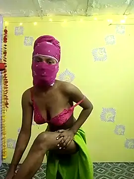 Cute-Rashmii online show from 15, 10, 2025