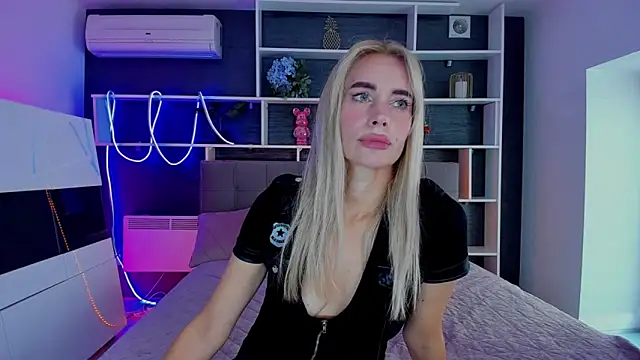 SabrinaSharm online show from 14, 10, 2025