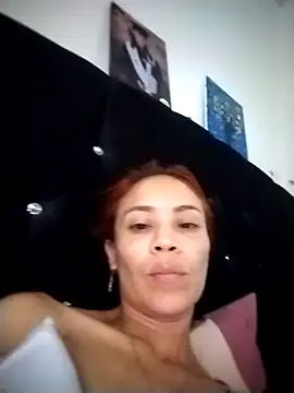 Snapshot of dulcelatin21 chatting on 13, 10, 2025 dulcelatin21 online show from 13, 10, 2025