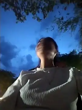 dulcelatin21 online show from 5, 1, 2026