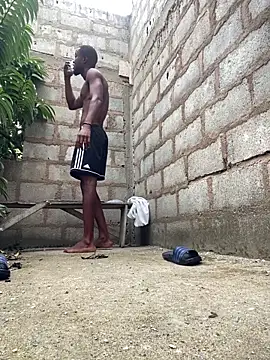 Snapshot of Makemecum634941 chatting on 27, 10, 2025 Makemecum634941 online show from 27, 10, 2025